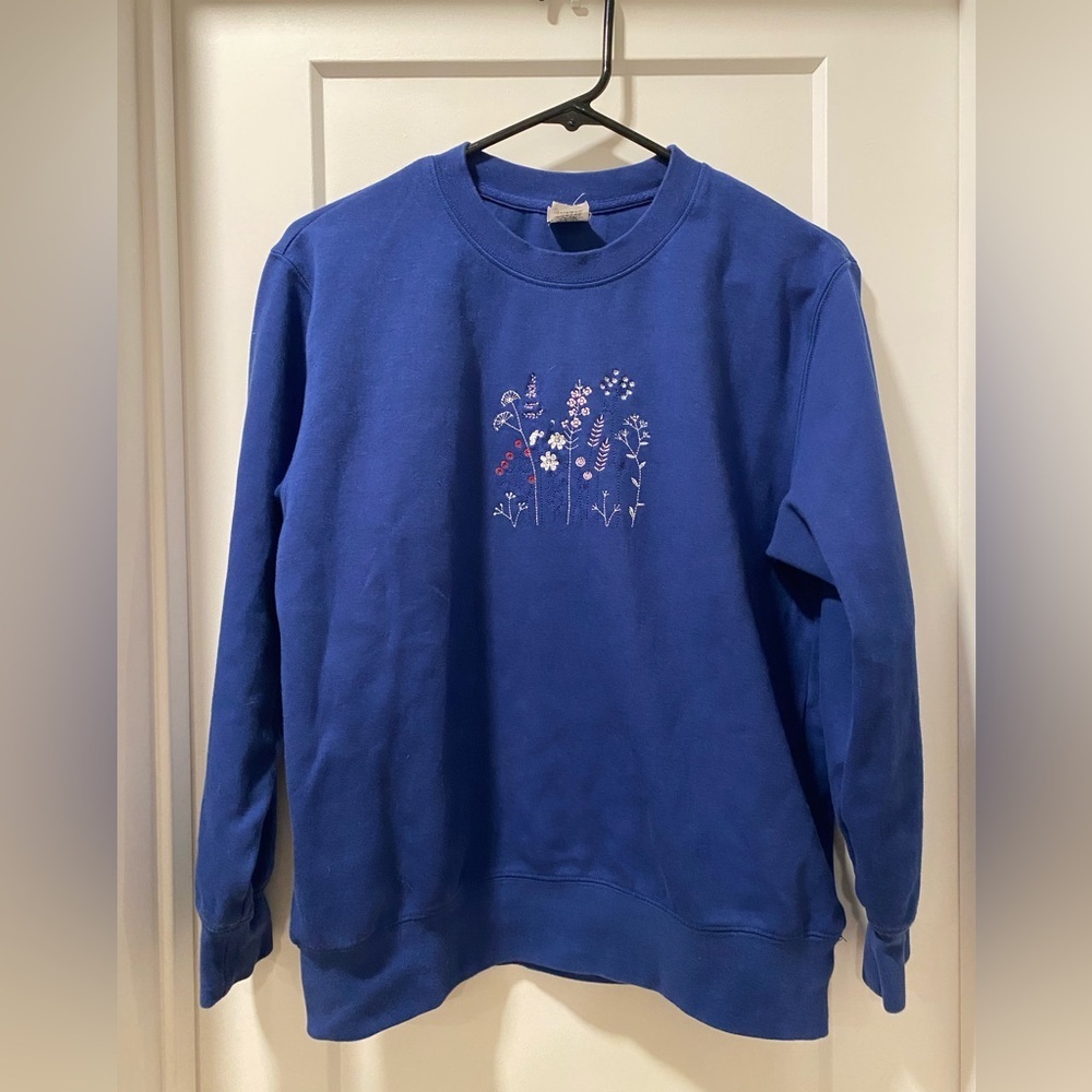 Blue Sweatshirt with Floral Embroidery